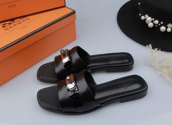 HERMES Slippers Women--055